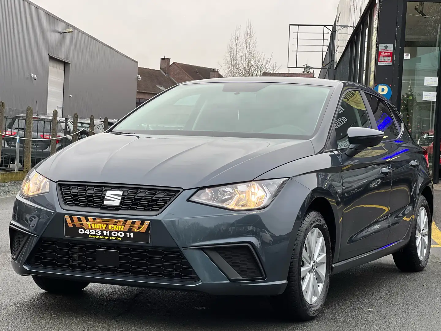 SEAT Ibiza 1.0i MPI Style*NAVI VIA CarPlay✅7280km✅USB*BT* Grijs - 2