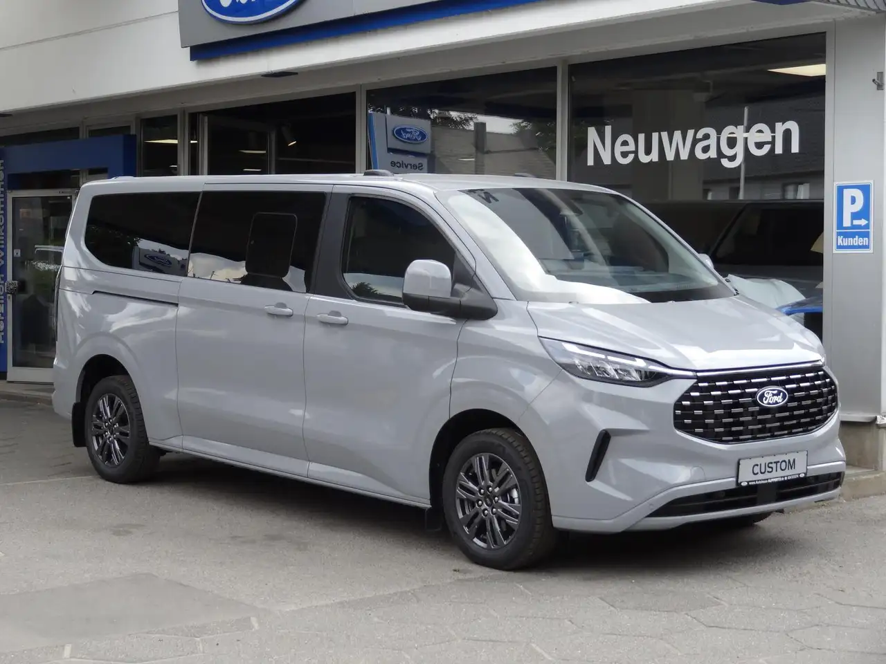 Ford Tourneo Custom 2026
