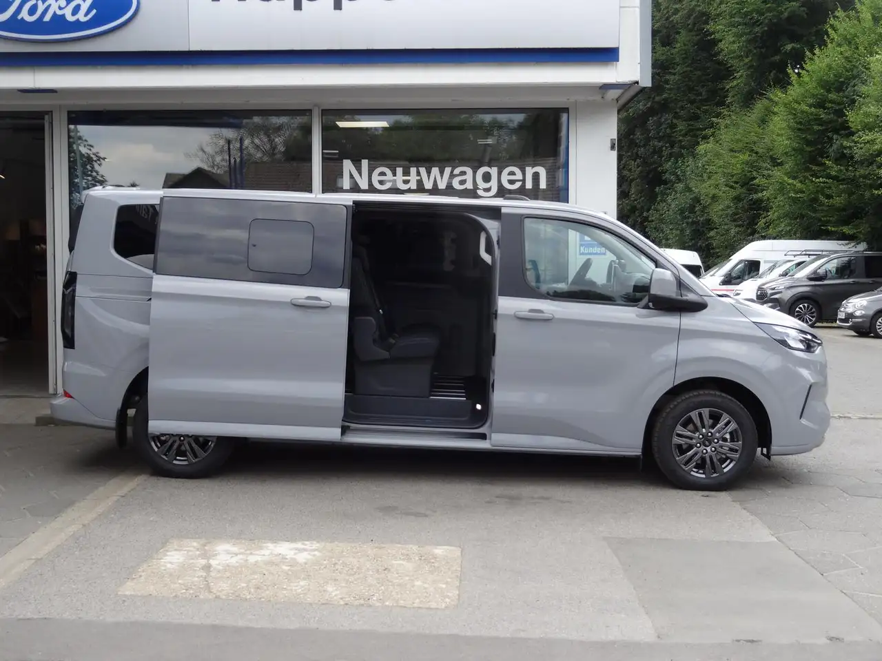 Ford Tourneo Custom 2026