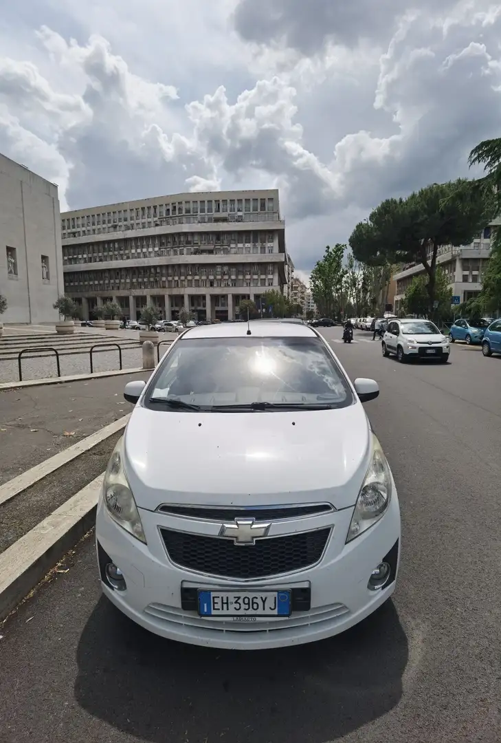 Chevrolet Spark 1.0 LS - 1