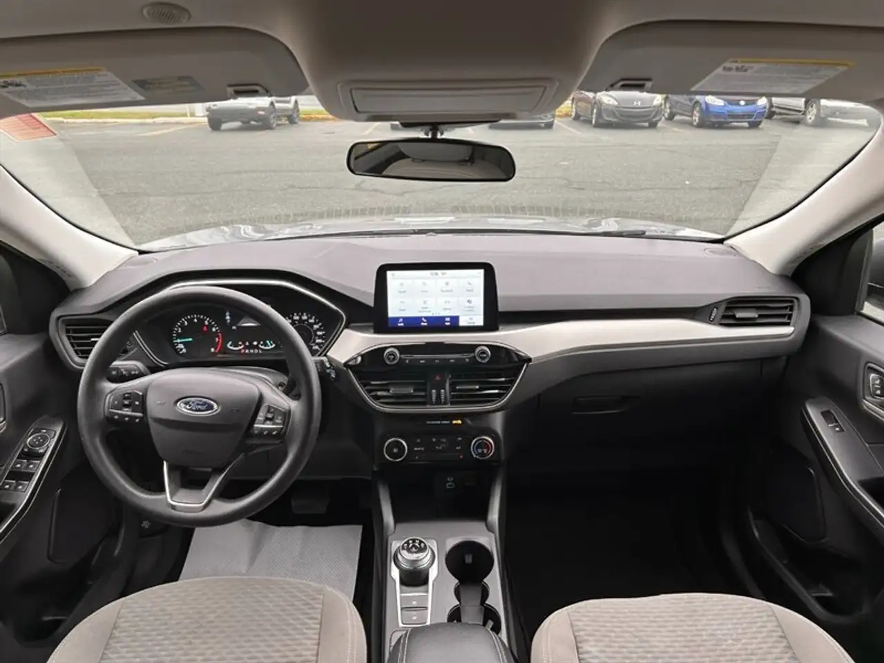 Ford Escape снимка Ford Escape