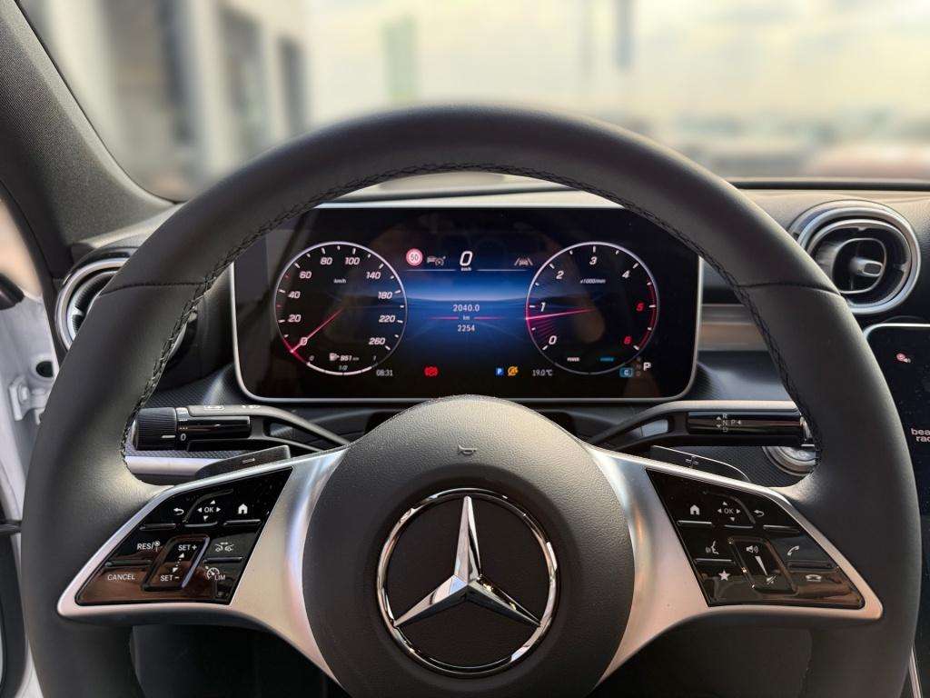 Mercedes-Benz C 220