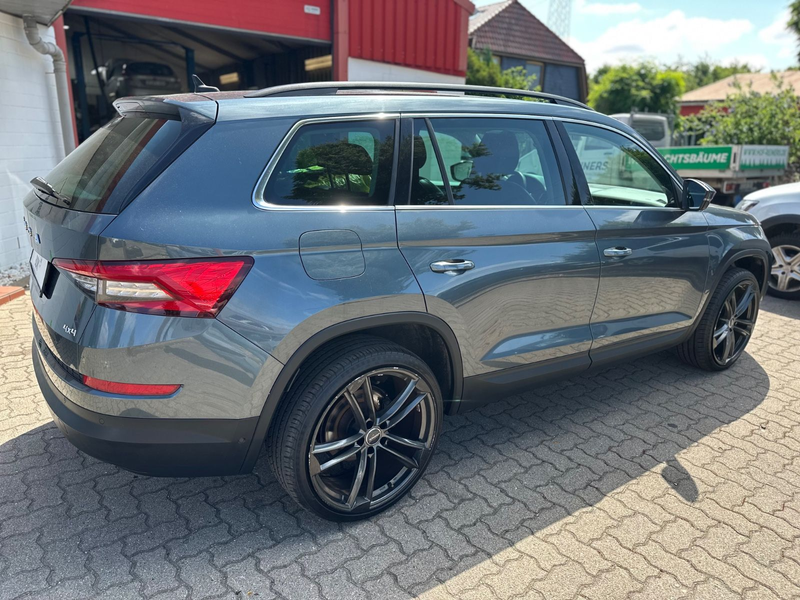 Skoda Kodiaq Style 4x4/PANO/TL/SHZ/S+W/APPLE/AHK — photo 5