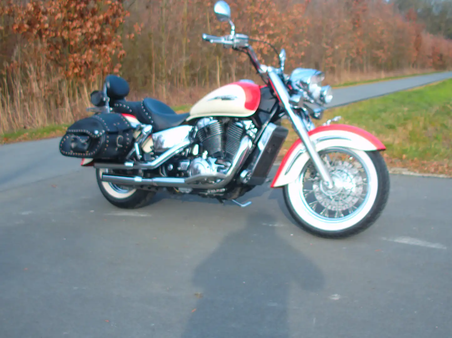 Honda VT 1100 Chooper Beige - 2