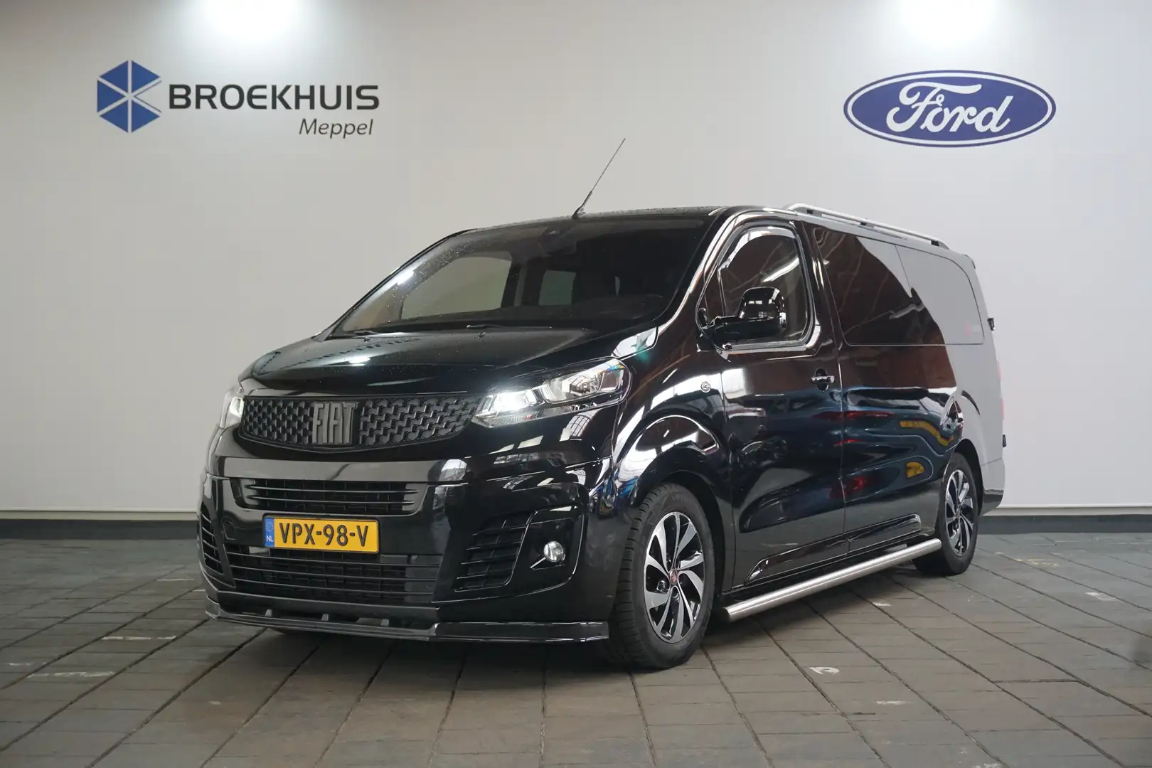 Fiat Scudo 2.0 MultiJet L3H1 DC Business Pro+ Automaat Dubbel Zwart - 2