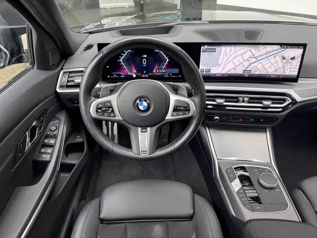 BMW 3 Series view 6