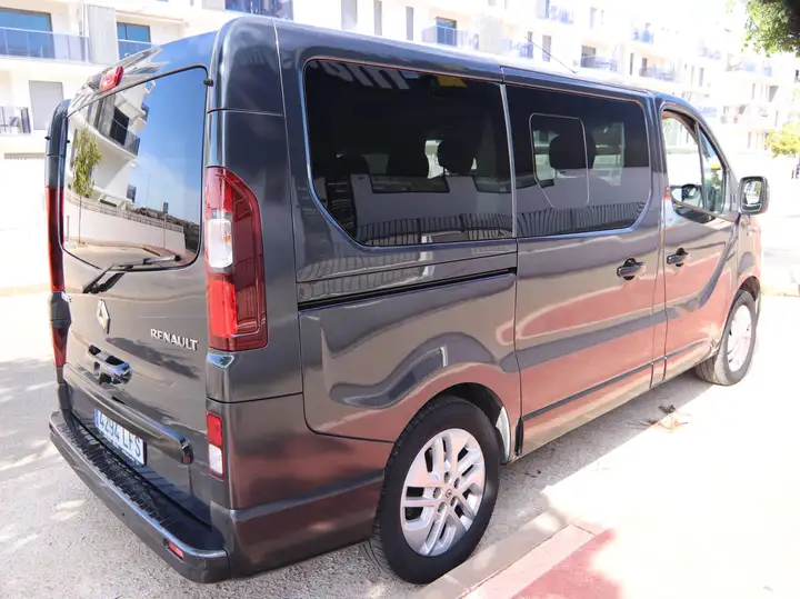 Renault Trafic 2020, foto 4