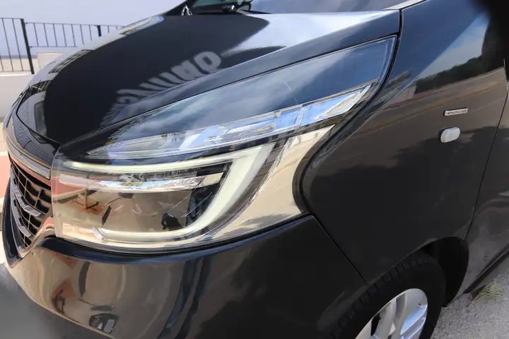 Renault Trafic 2020, foto 17