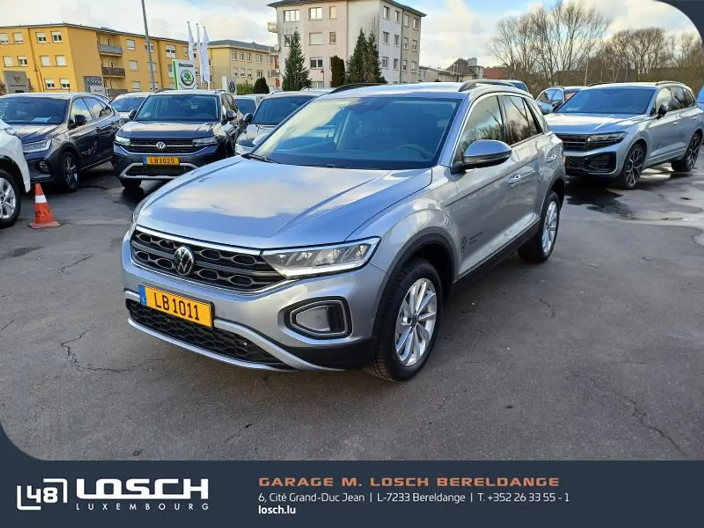 Volkswagen T-Roc Life Grijs - 1