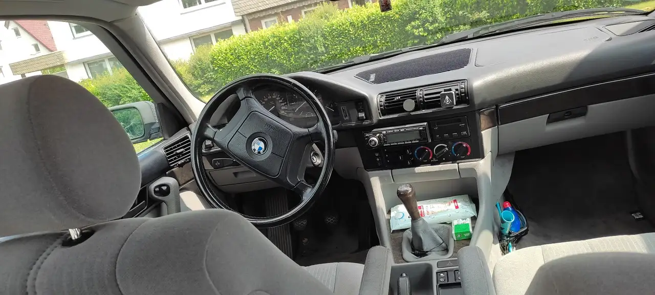 BMW 520i 24V Executive, foto 6