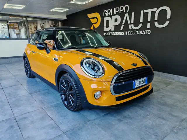 MINI Cooper D 1.5 D Hype Auto