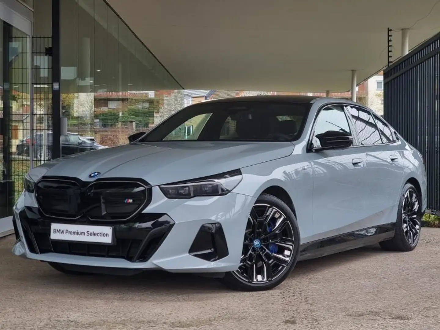 BMW i5 Berline Gris - 1