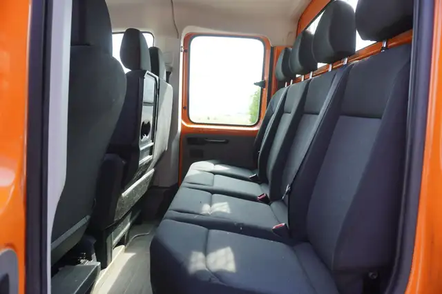 Volkswagen Crafter view 9