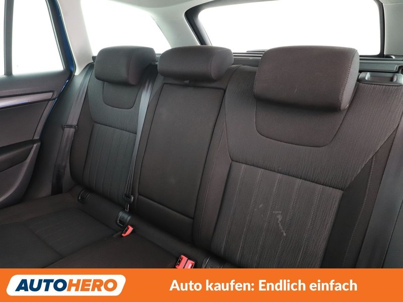 Skoda Octavia 1.0 TSI Style — photo 14