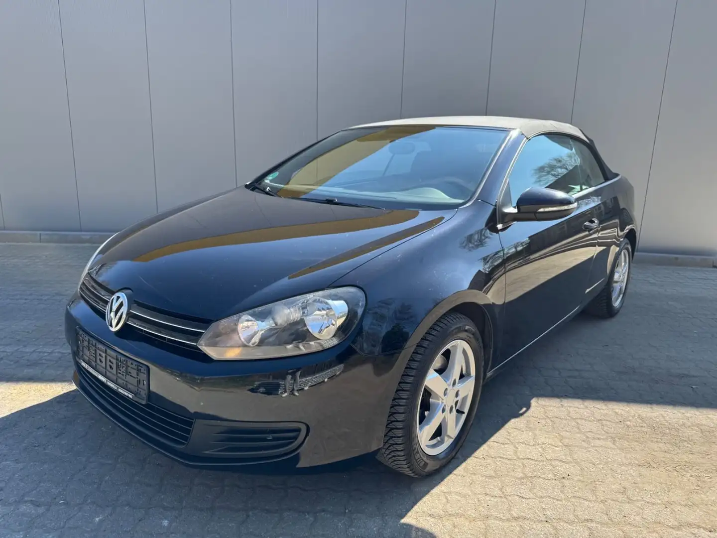 Volkswagen Golf VI Cabriolet Basis Noir - 1