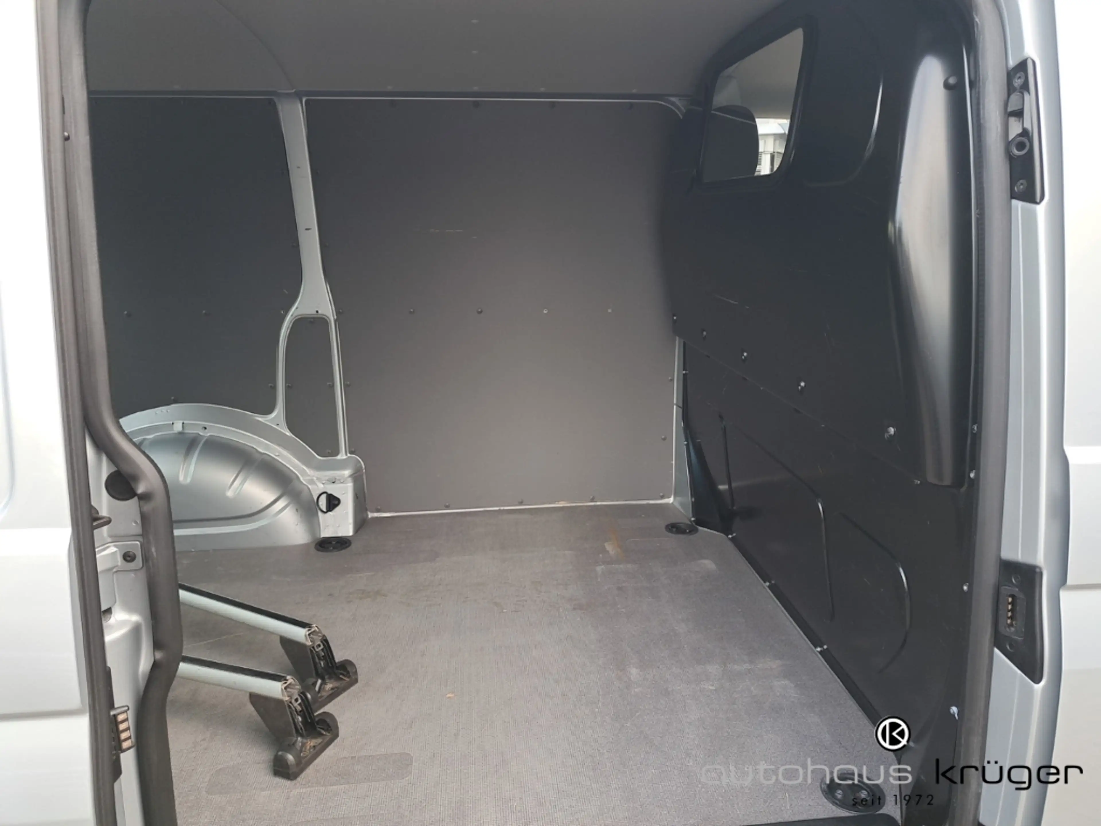 Volkswagen Transporter Kastenwagen 2.0 TDI Navi LED ACC Apple CarPlay And — photo 15