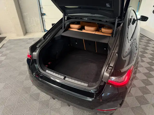 BMW M view 14