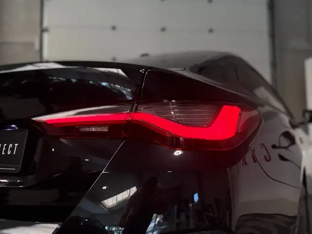 BMW M view 11
