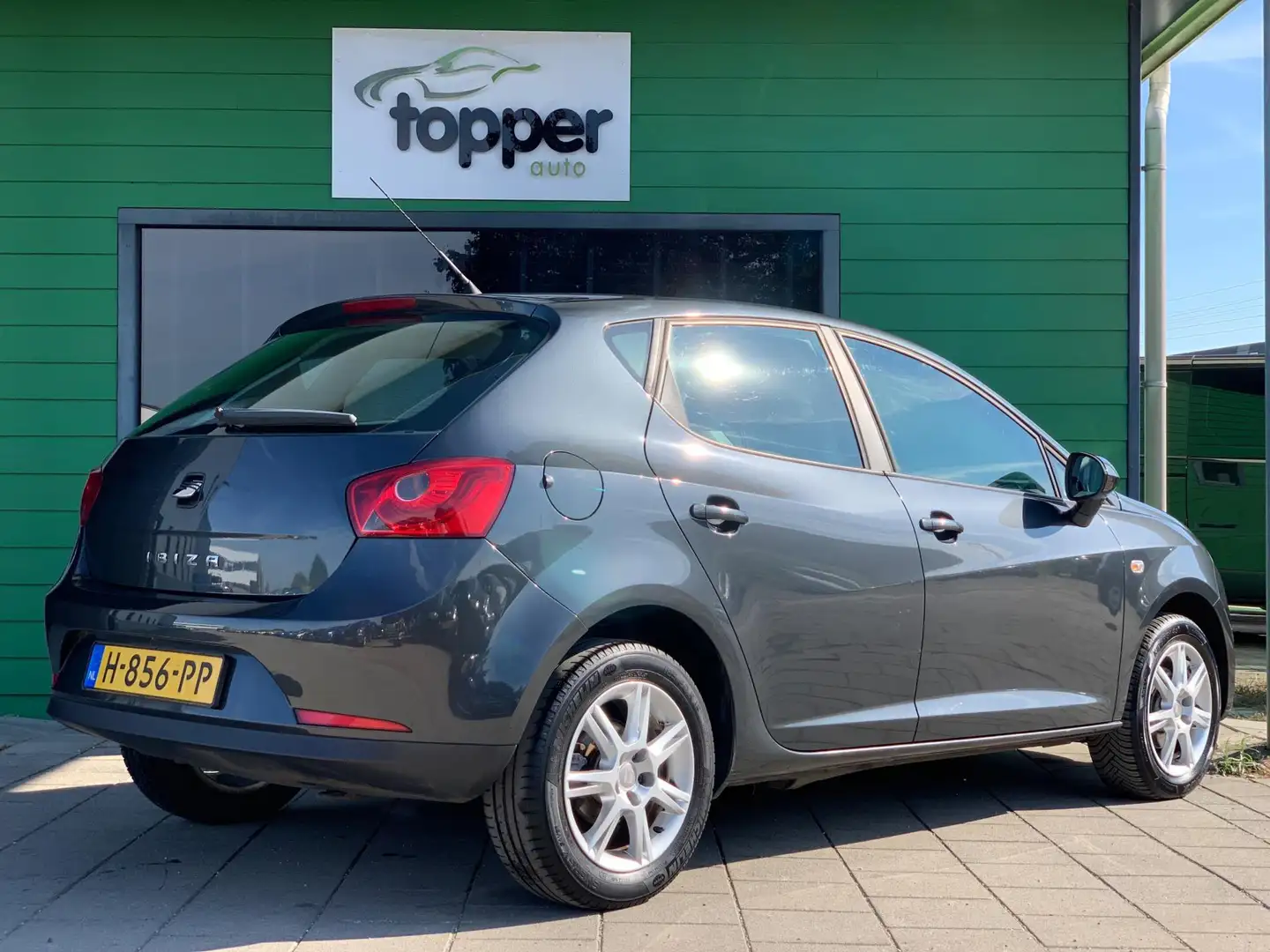 SEAT Ibiza 1.4 Beat | Airco | Elektrische Ramen | 5 Deurs | Gris - 2