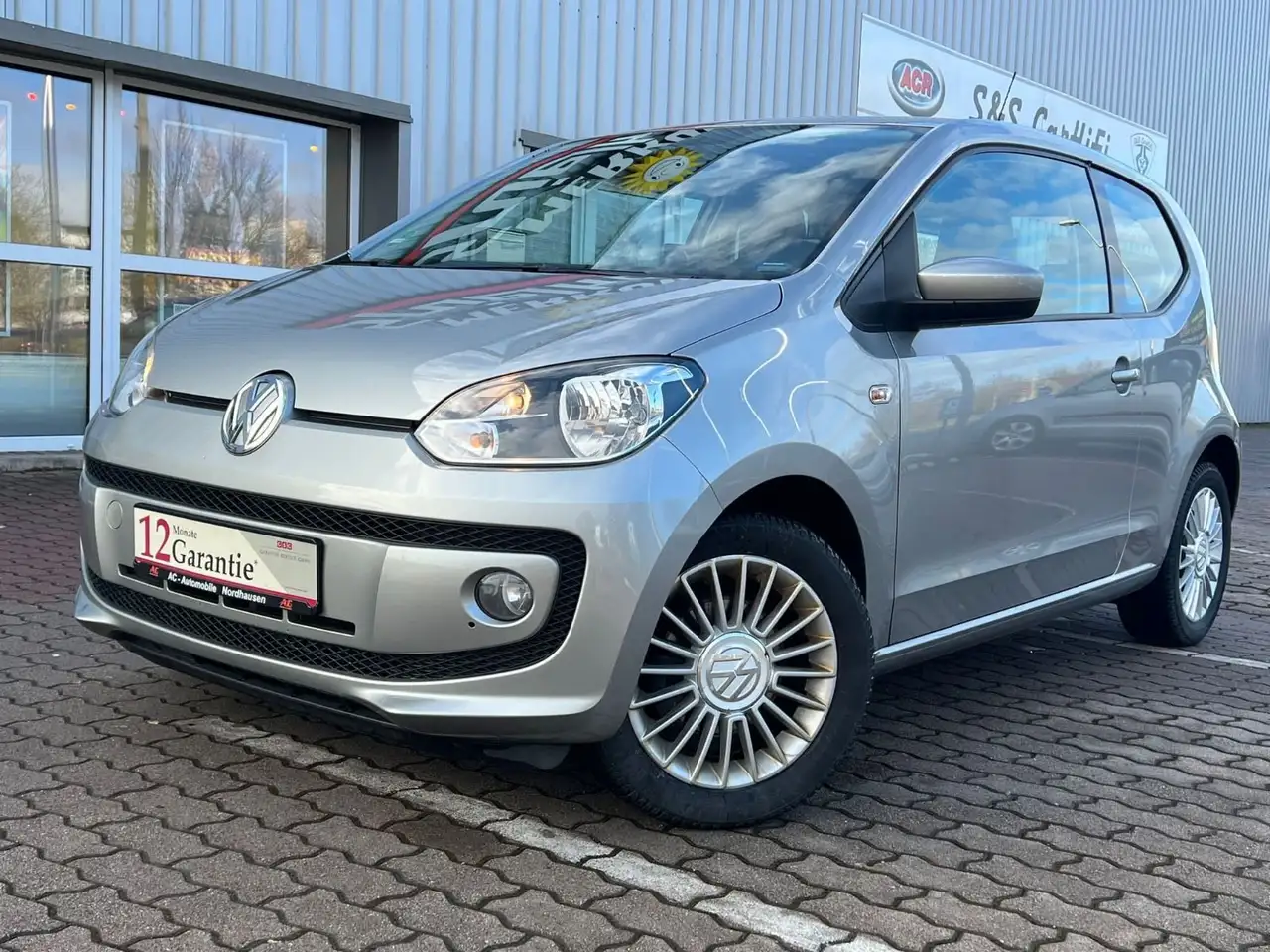 Volkswagen up!