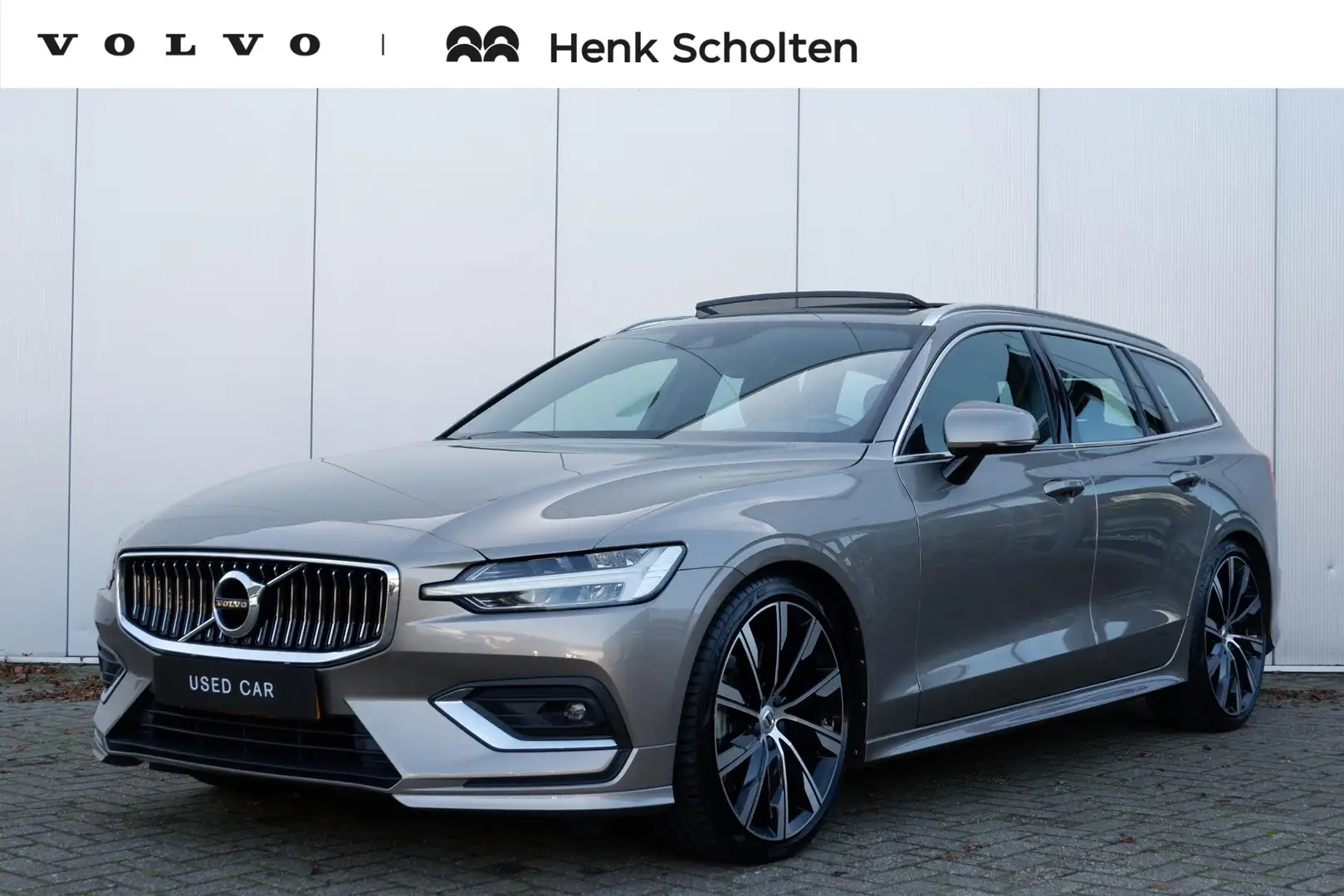 Volvo V60 T6 Automaat AWD Inscription | Panoramadak| Polesta Gris - 1
