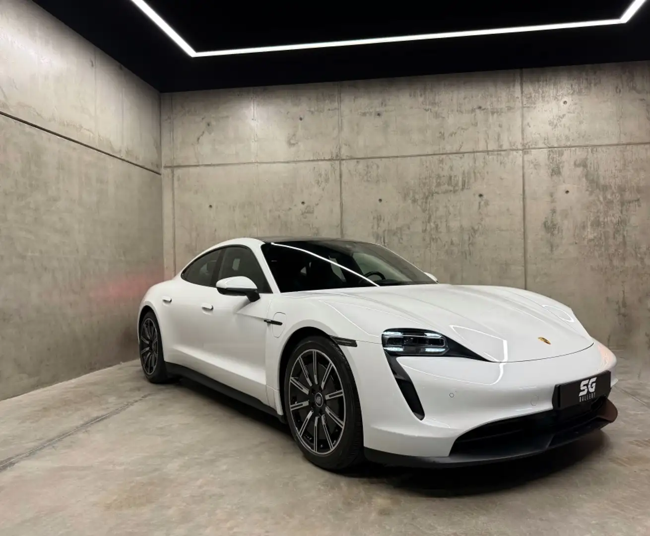 Porsche Taycan Blanco - 1