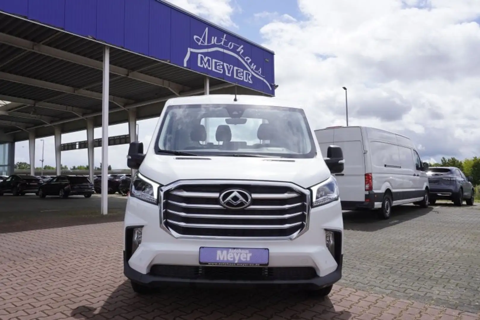 Maxus Maxus Deliver 9 L4 2,0TD Luxury Alu/Pdc/Keyless/Te Wit - 1