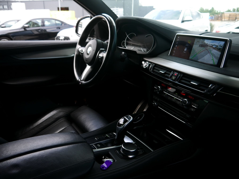 BMW X6 xDrive40d M-Sport *Innovations Paket* — photo 12