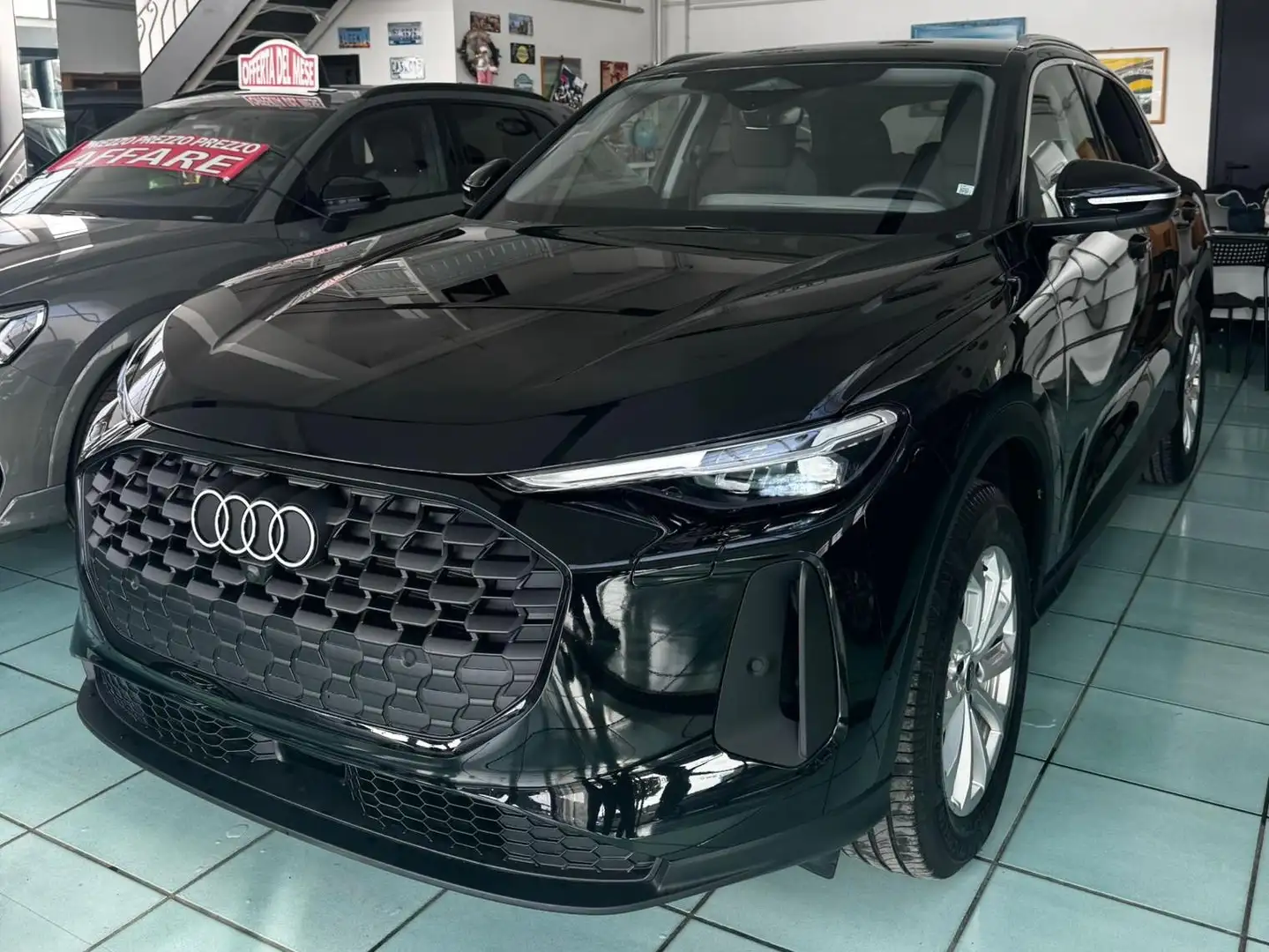 Audi Q5 Audi Q5 TDi 150 kW mHEV+ S tronic quattro Business Nero - 1