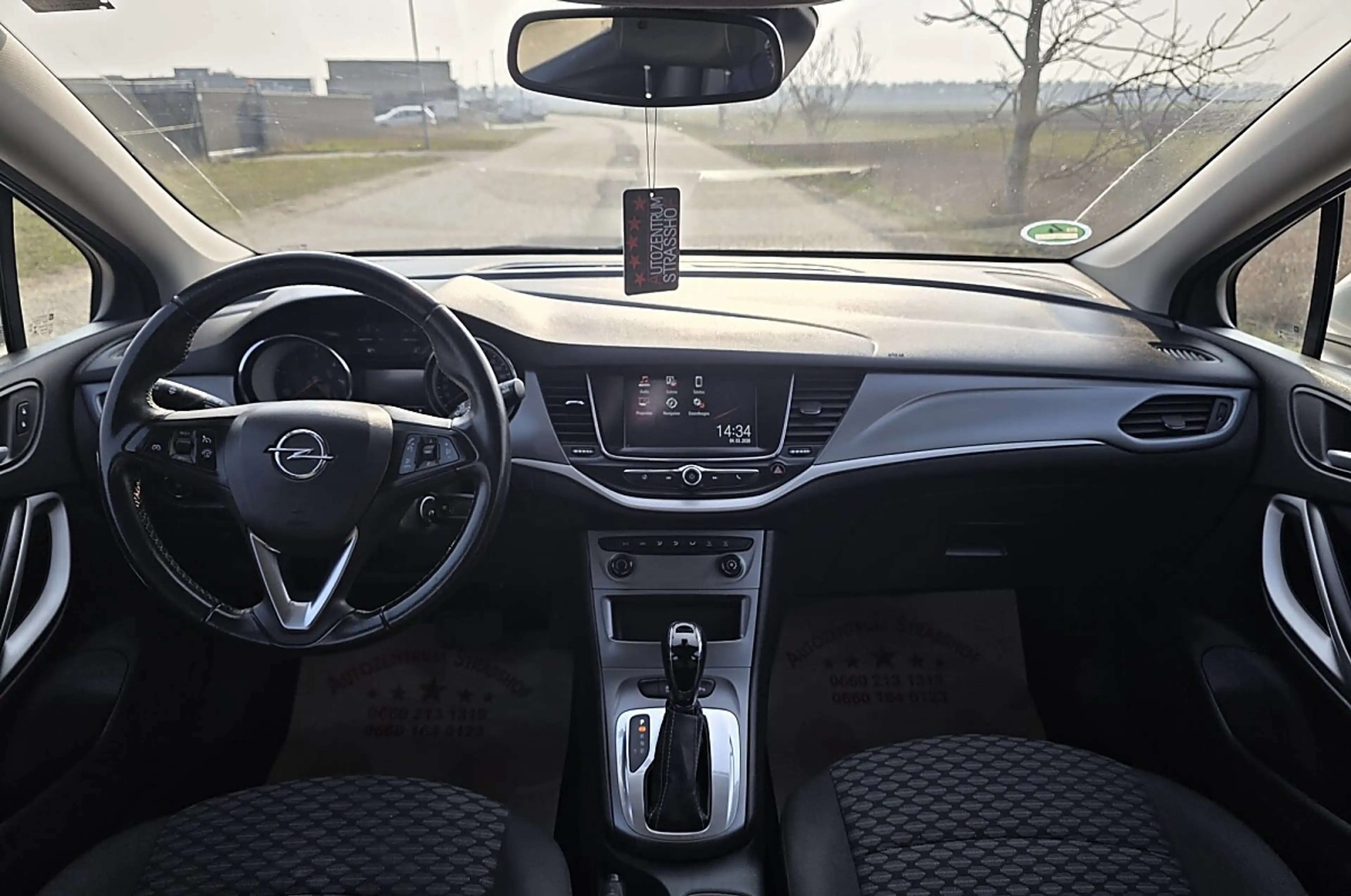 Opel Astra 1,5 CDTI Elegance Aut. — photo 11