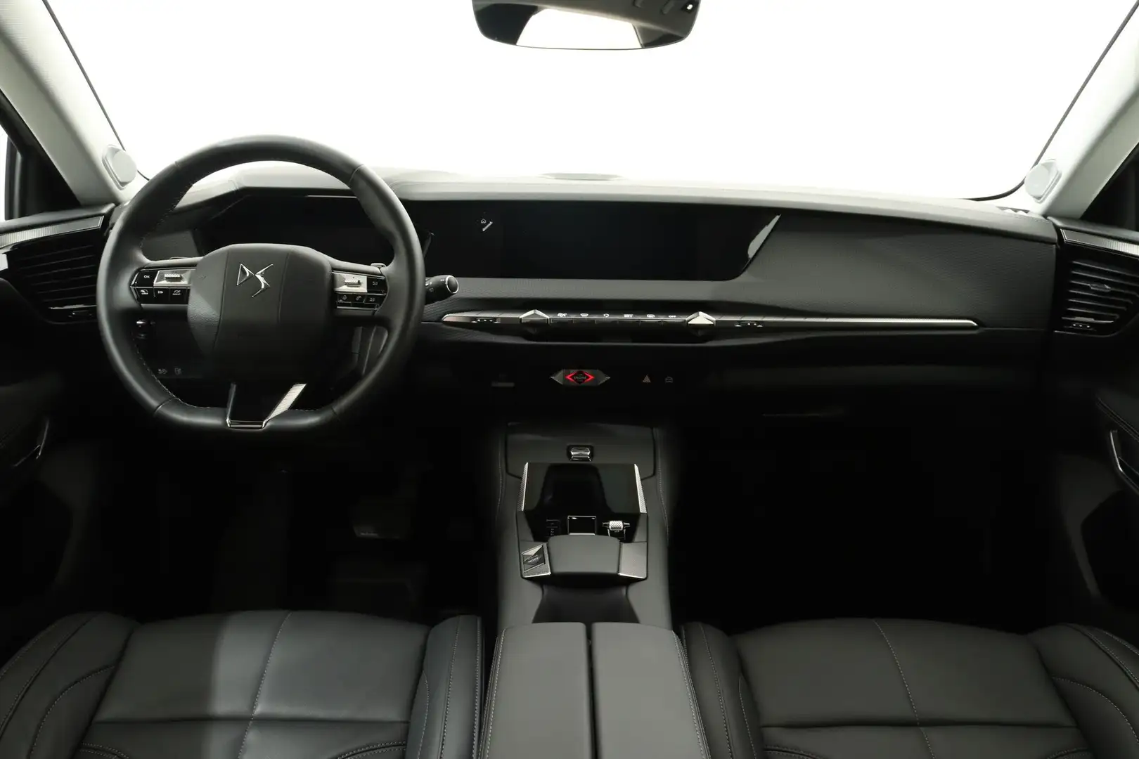 DS Automobiles DS 4 E-TENSE 225PK PHEV RIVOLI AUT8 | Focal | Night Vis Srebrny - 2