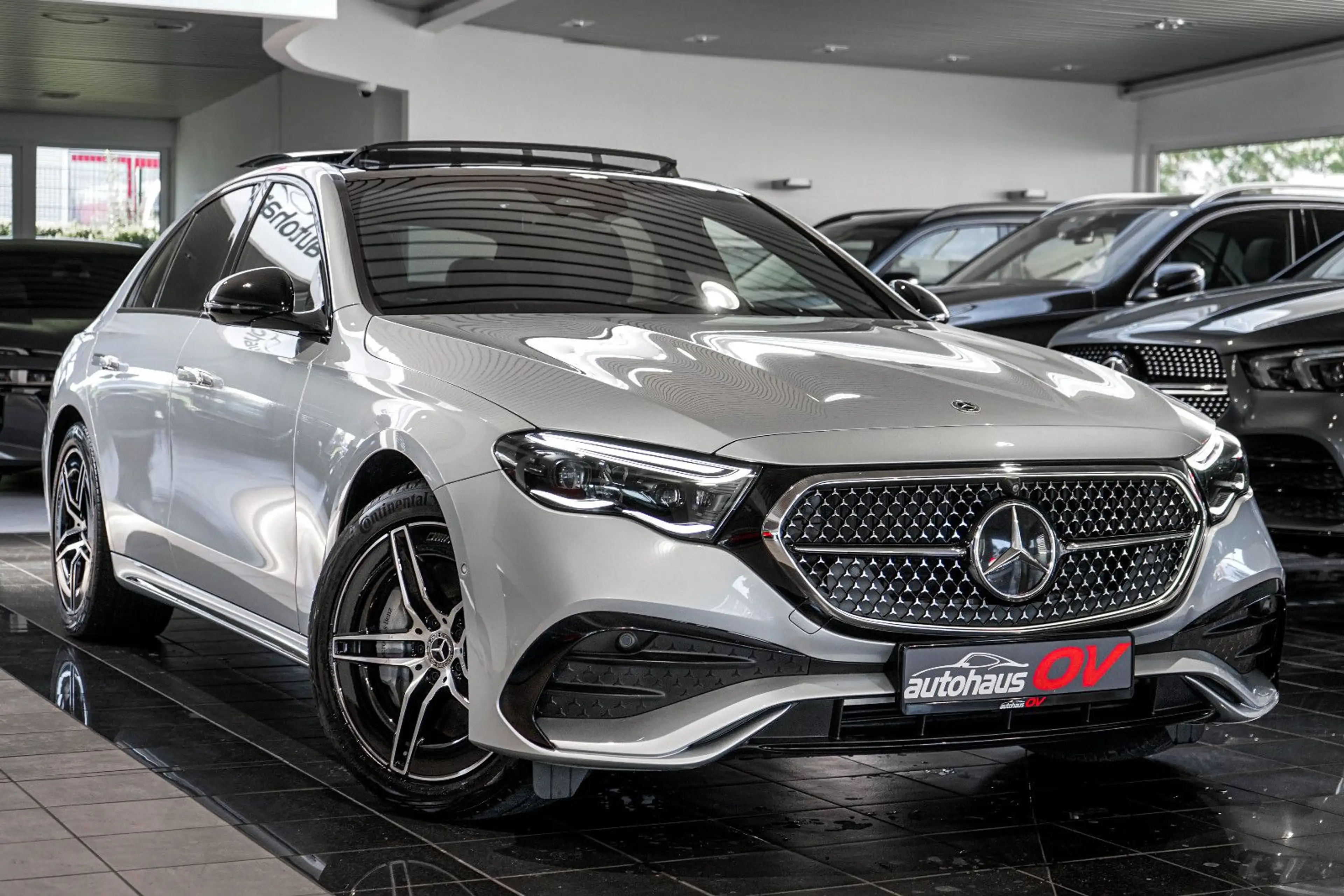 Mercedes-Benz E 300 de 4M AMG Premium*Head*Superscren*Distr*SD — photo 6
