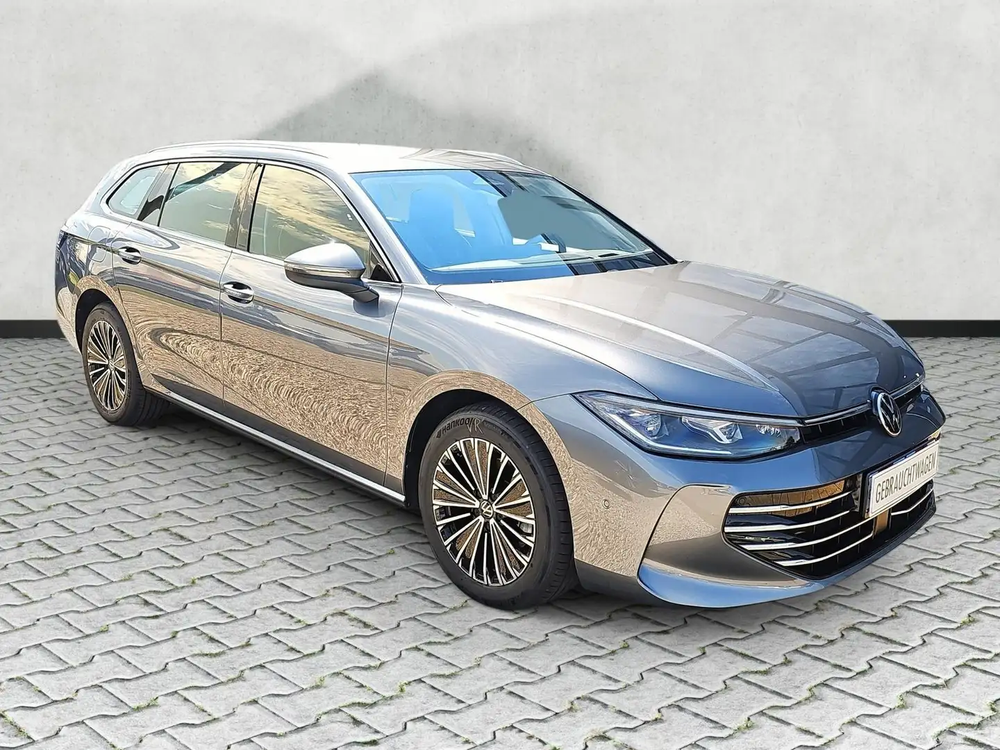 Volkswagen Passat Variant 2.0 TDI 110 kW Elegance DSG / Head-up 110 kW (1... Grau - 1