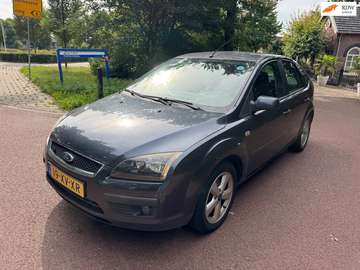 1.8-16V Ambiente Flexifuel / Navigatie/ stoelverwa