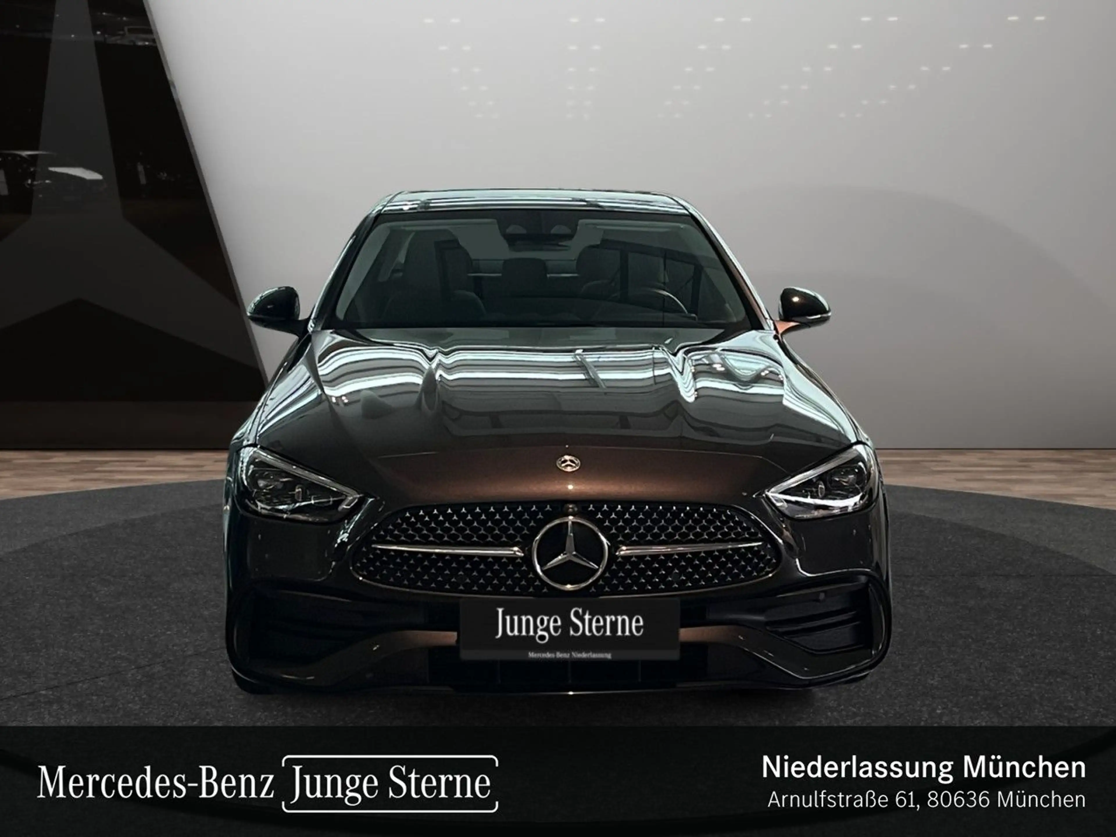 Mercedes-Benz C 400 e 4M AMG+NIGHT+PANO+360+BURMESTER+SITZKLIMA — photo 3