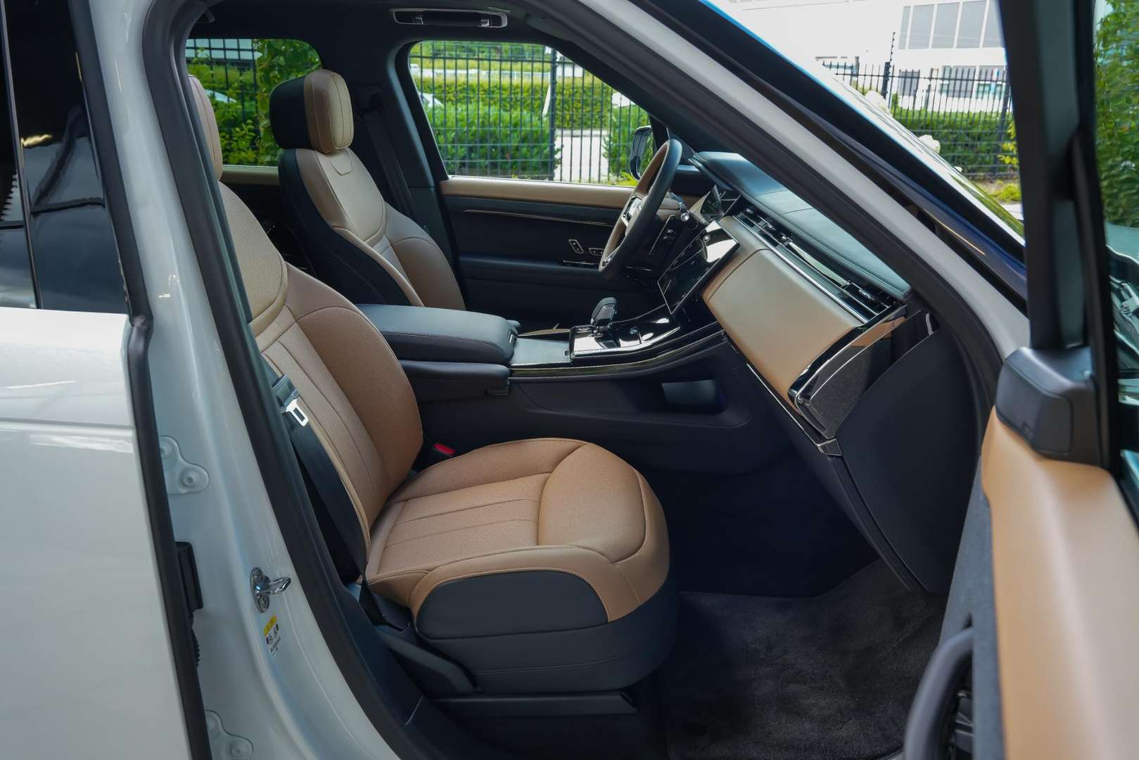 Land Rover Range Rover Sport P460e Dynamic 3.0 460pk HSE PHEV -  - Joinsteer - #3