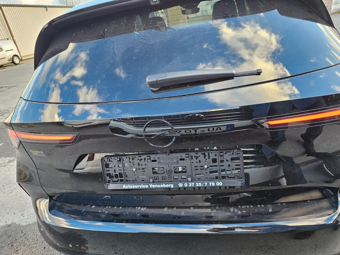 Opel Astra L Sports Tourer GS Noir - 2