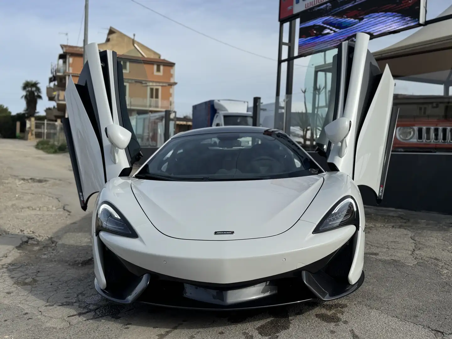 McLaren 570S MCLAREN 570S 3.8 BT 570 CARBO SOLLEVATORE FULL Blanco - 2