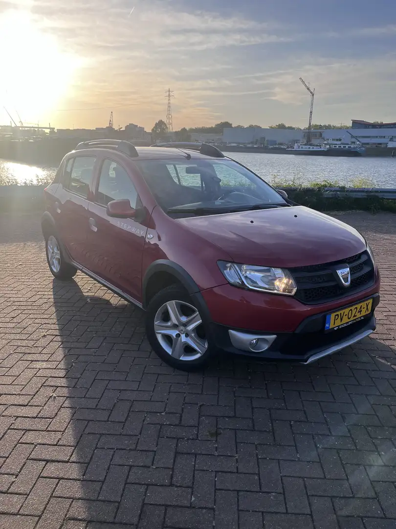 Dacia Sandero 0.9 TCe Stepway Lau. Rood - 1