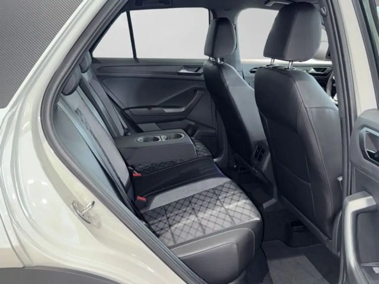Volkswagen T-Roc 1.5 TSI DSG R-LINE BLACK-STYLE KAMERA NAVI, миниатюра 6