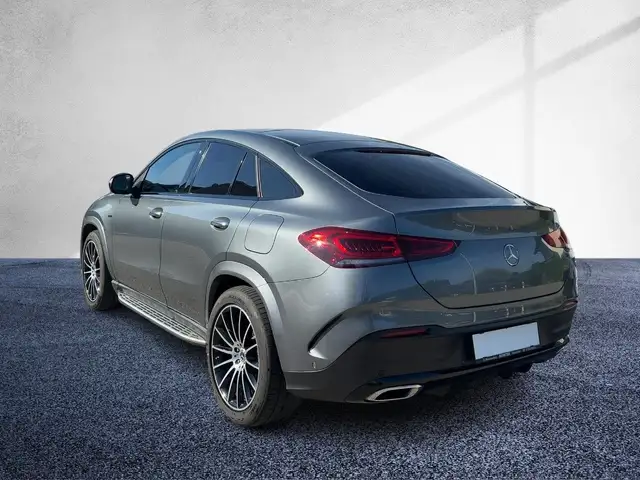 Mercedes-Benz GLE 350 de 4MATIC Coupé AMG Line Distr KeyGo PTS Ansicht 3