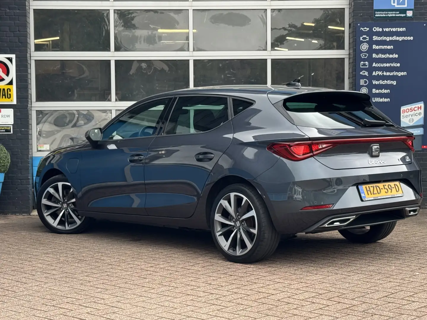 SEAT Leon 1.4 TSI eHybrid PHEV FR Business Intense GRATIS Af Gris - 2