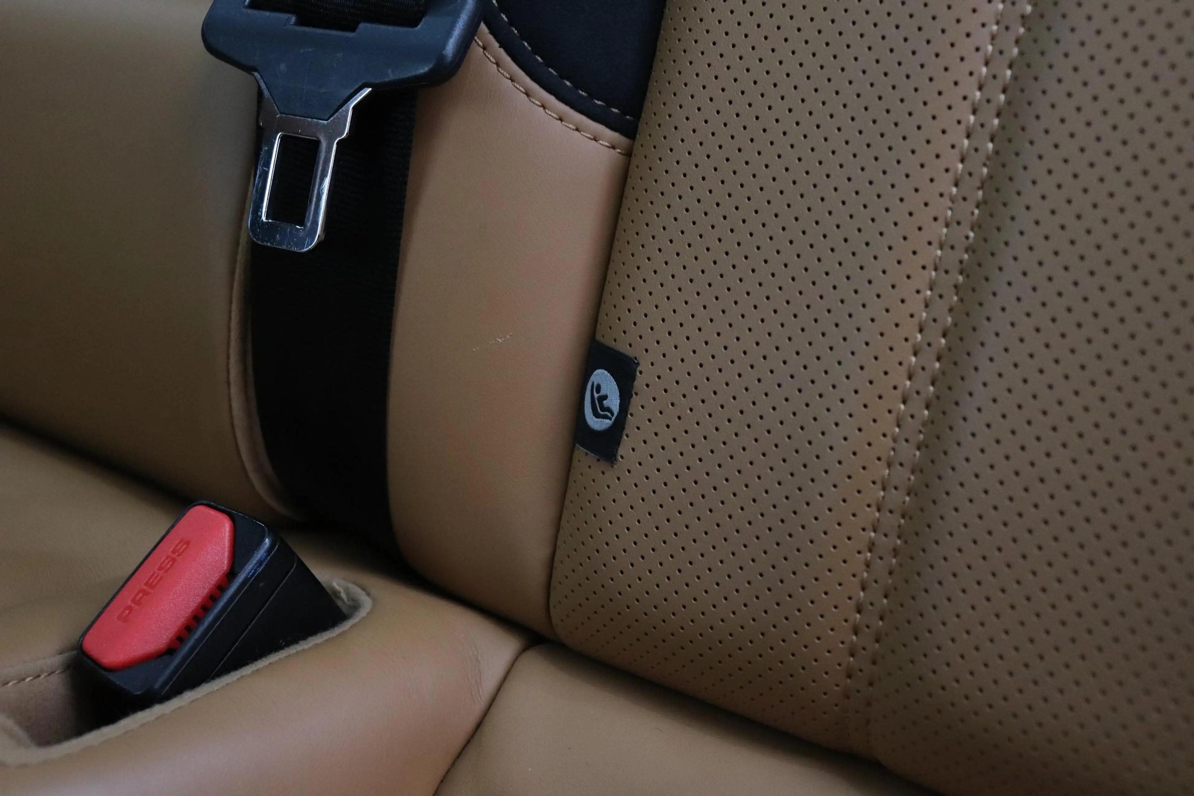 Land Rover Range Rover Sport P400e Limited Edition | Luchtvering | Trekhaak | M — photo 45