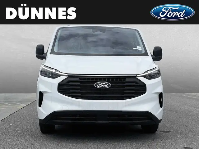 Ford Transit Custom view 8