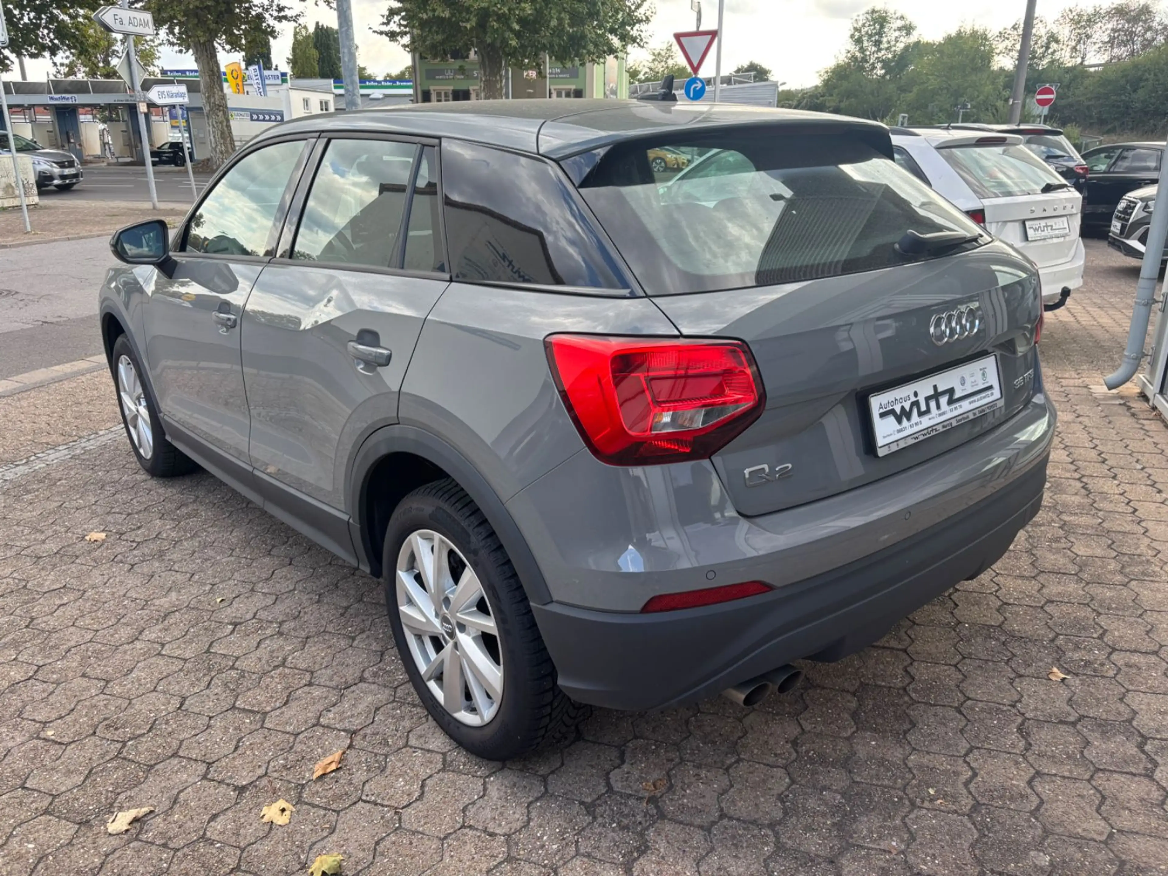 Audi Q2 35 TFSI sport — photo 4