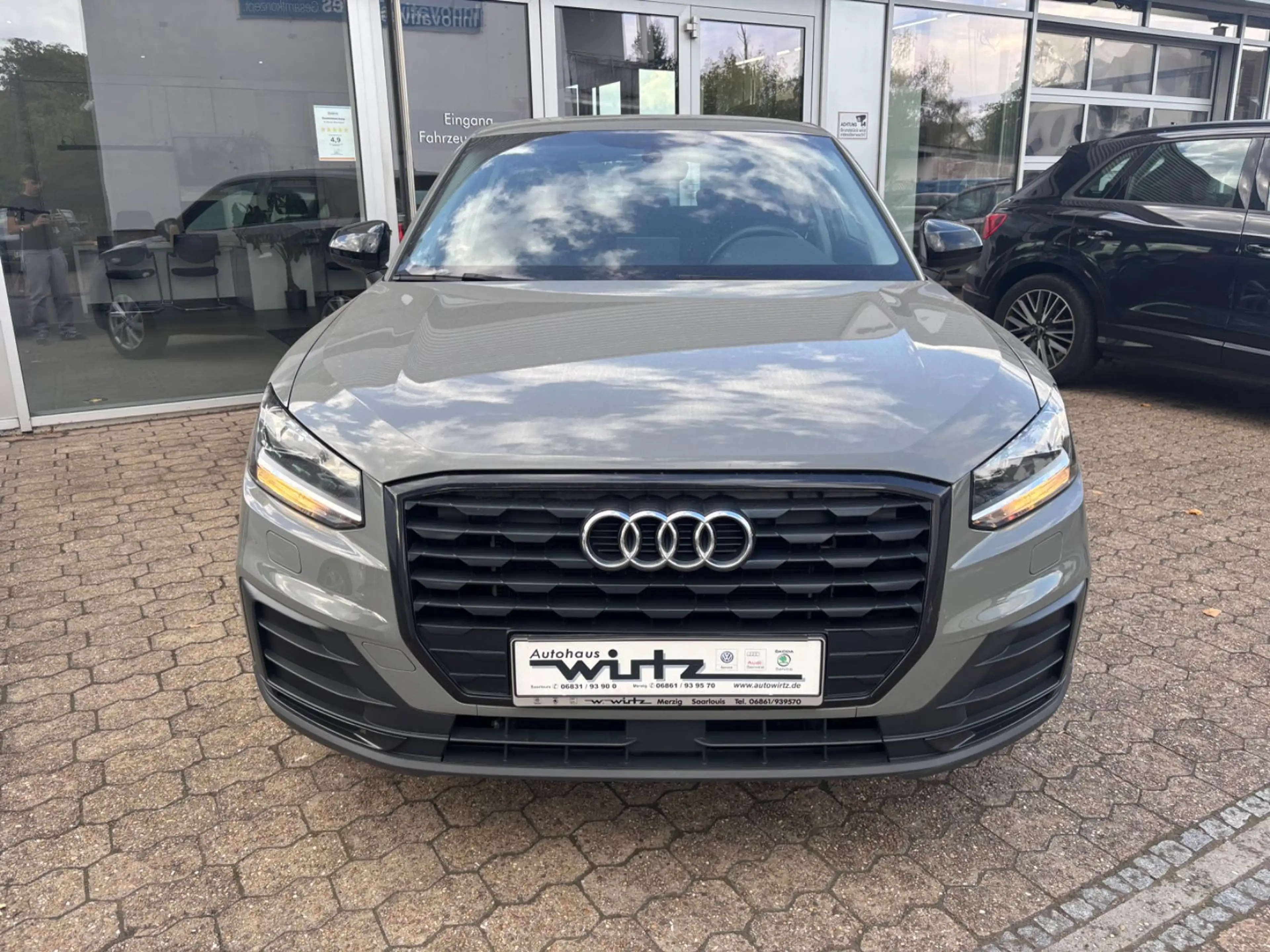 Audi Q2 35 TFSI sport — photo 2