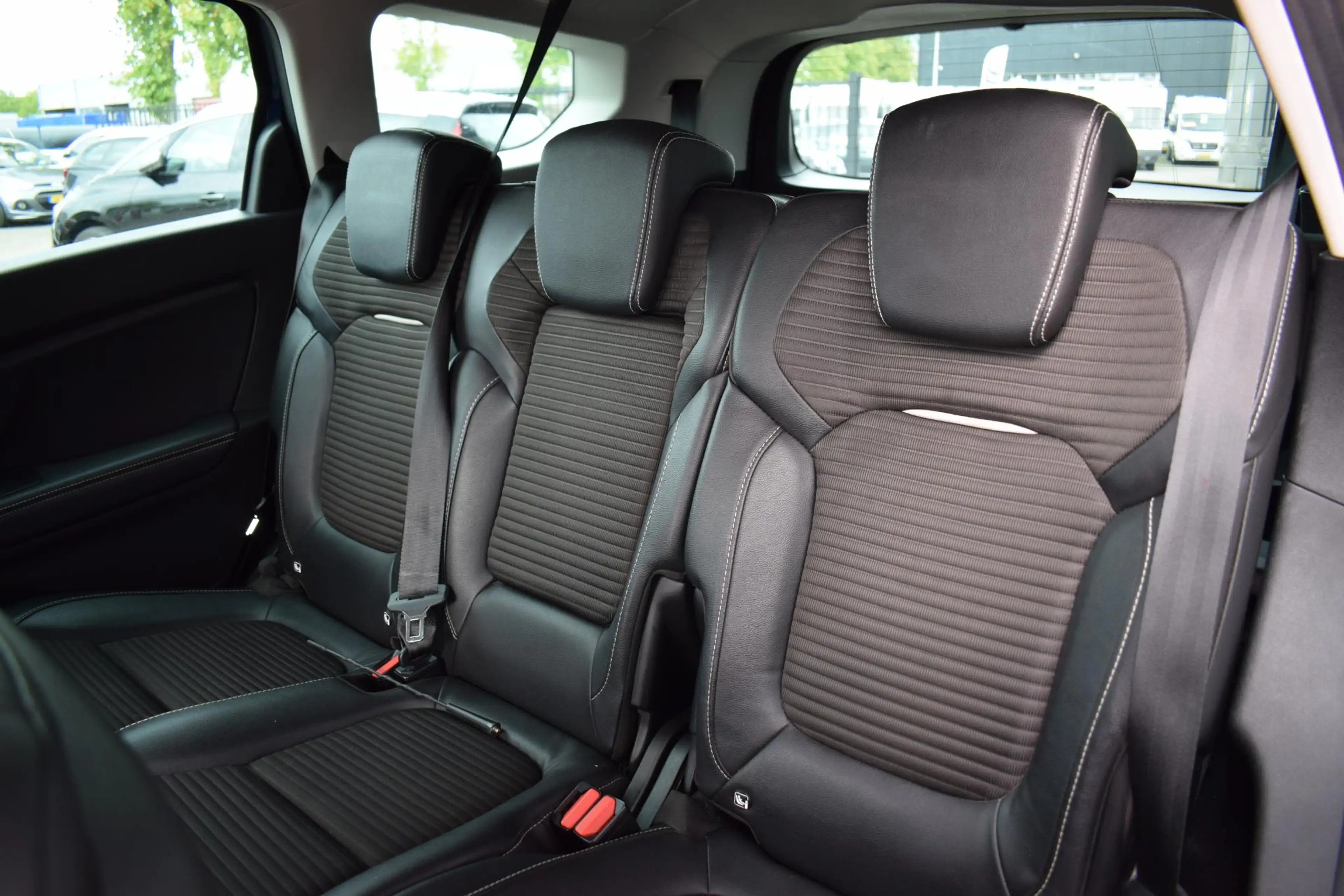 Renault Grand Scenic 1.3 TCe Intens 7p. | Trekhaak | Half Leer | Stoelv — photo 6