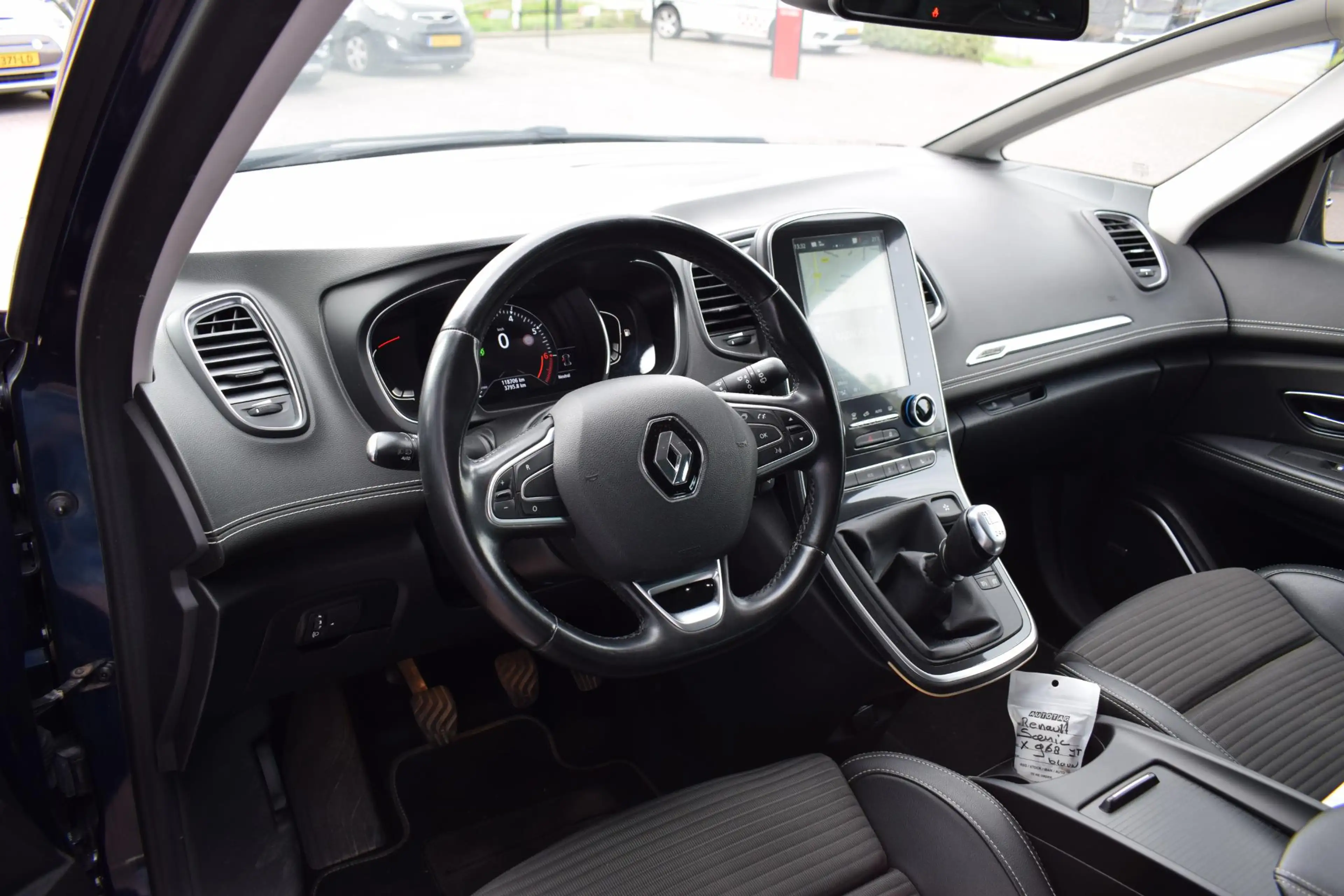 Renault Grand Scenic 1.3 TCe Intens 7p. | Trekhaak | Half Leer | Stoelv — photo 4