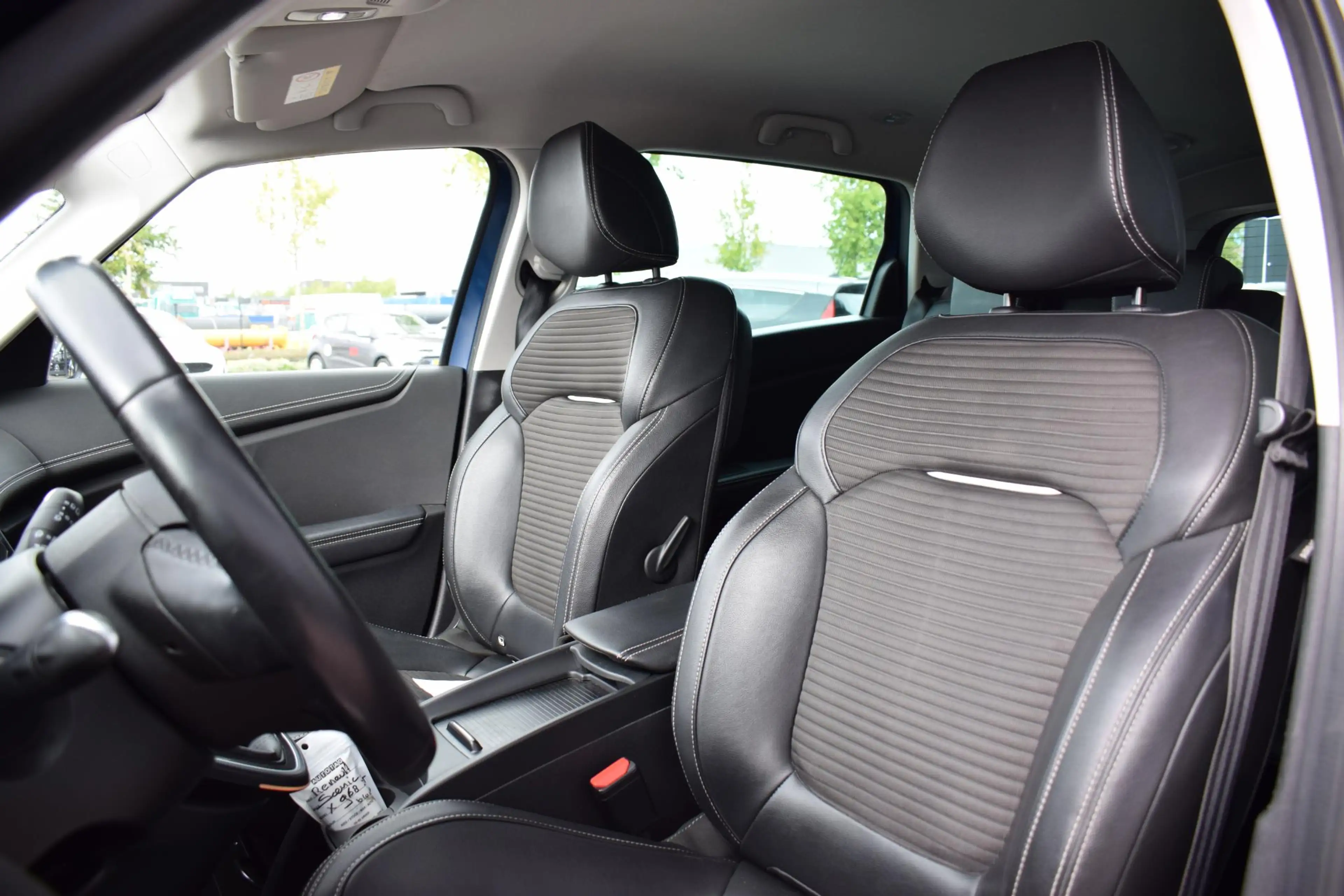 Renault Grand Scenic 1.3 TCe Intens 7p. | Trekhaak | Half Leer | Stoelv — photo 5