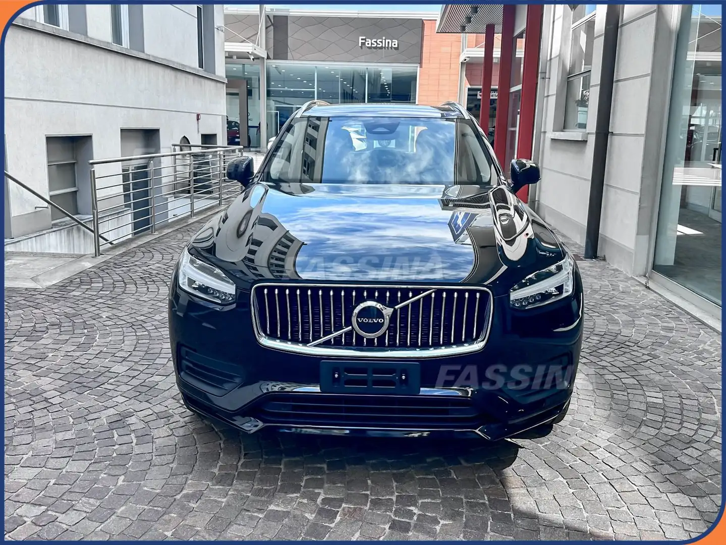 Volvo XC90 B5 AWD automatico 7 posti Core Noir - 2